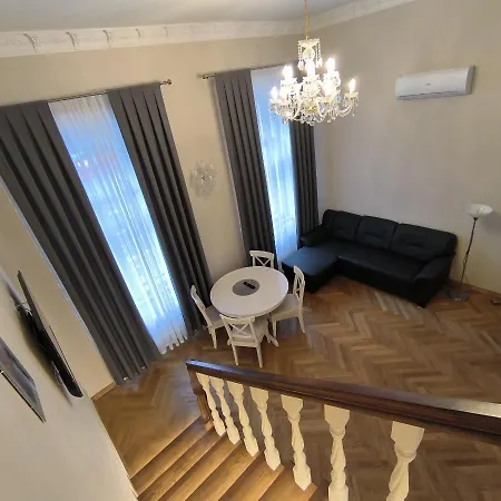 Lubert S.r.o * Praag