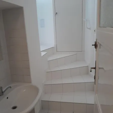 Lubert S.r.o Apartmán